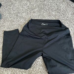 Black Pocket Brilliant Hi-Rise Capri 20" (14-16) Zyia